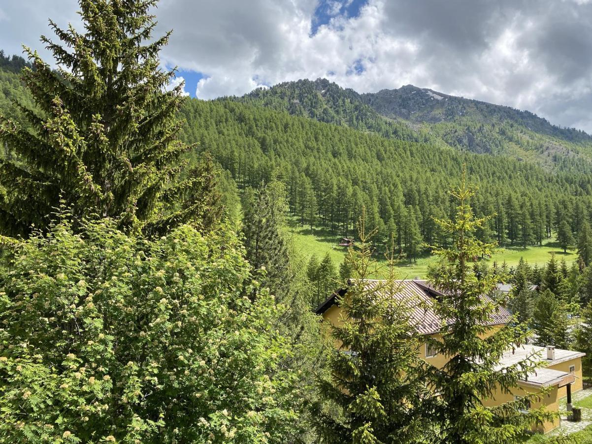 Chalet Della Luna Claviere Buitenkant foto
