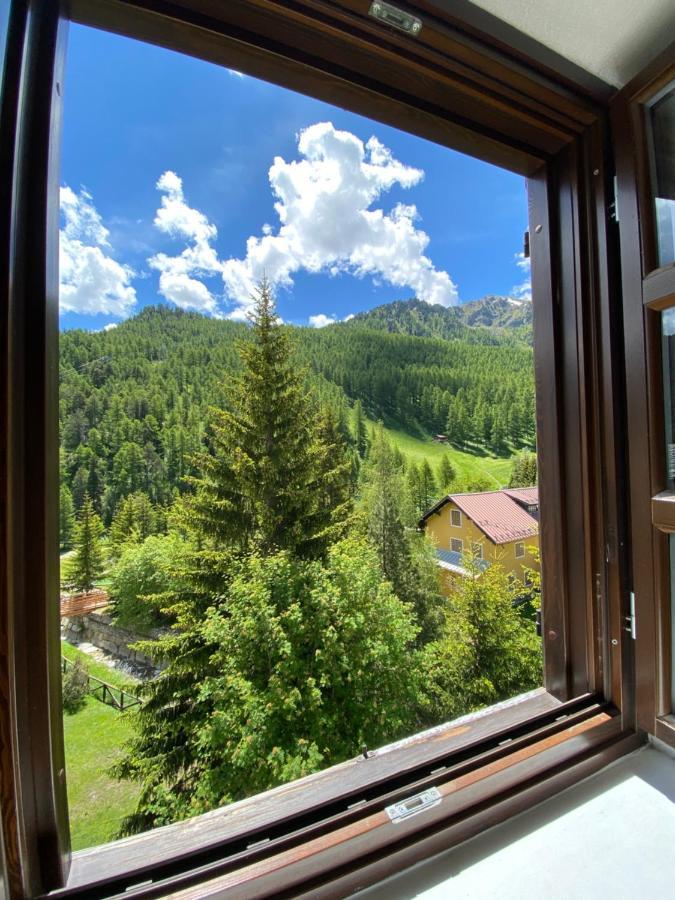 Chalet Della Luna Claviere Buitenkant foto