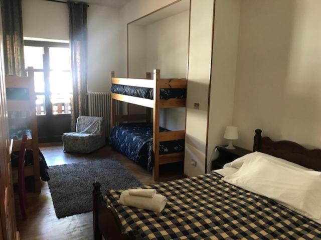 Chalet Della Luna Claviere Buitenkant foto